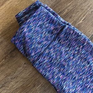 Gap Blackout Athletic Leggings